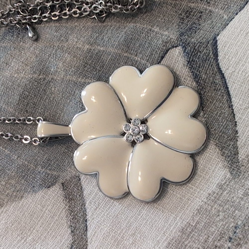 Lia Sophia Flower Pendant Necklace - Picture 2 of 4